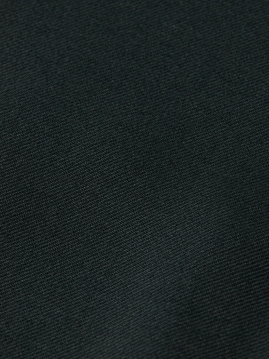 blazer mit einem knopf spitzem revers und regulärer passform