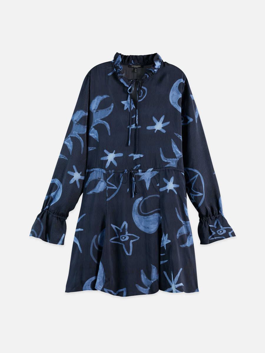 bedrucktes minikleid mit langen ärmeln