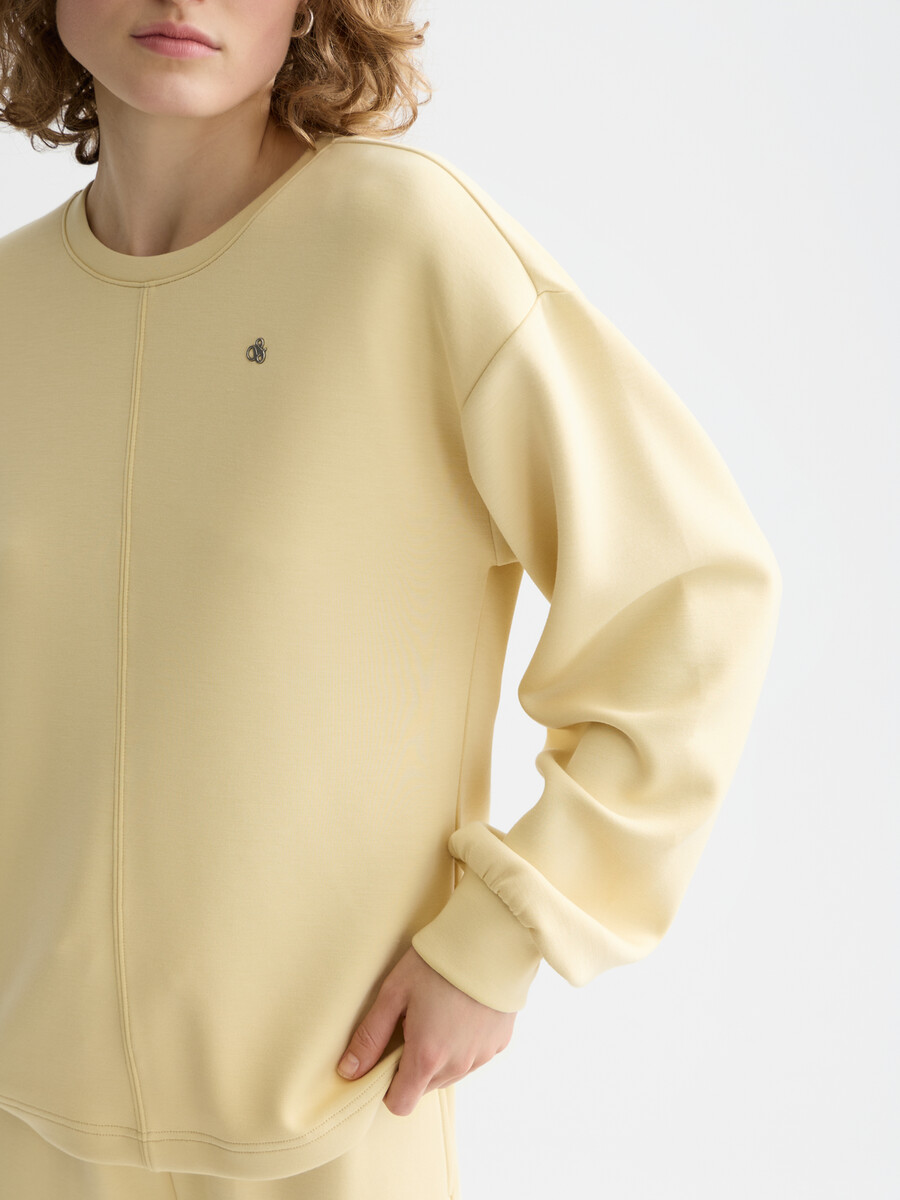 modal-sweatshirt
