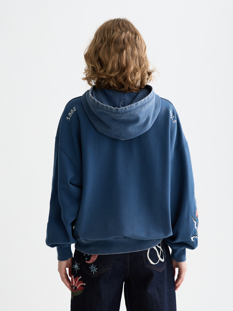 hoodie mit gewaschenem artwork zum 40-jährigen jubiläum