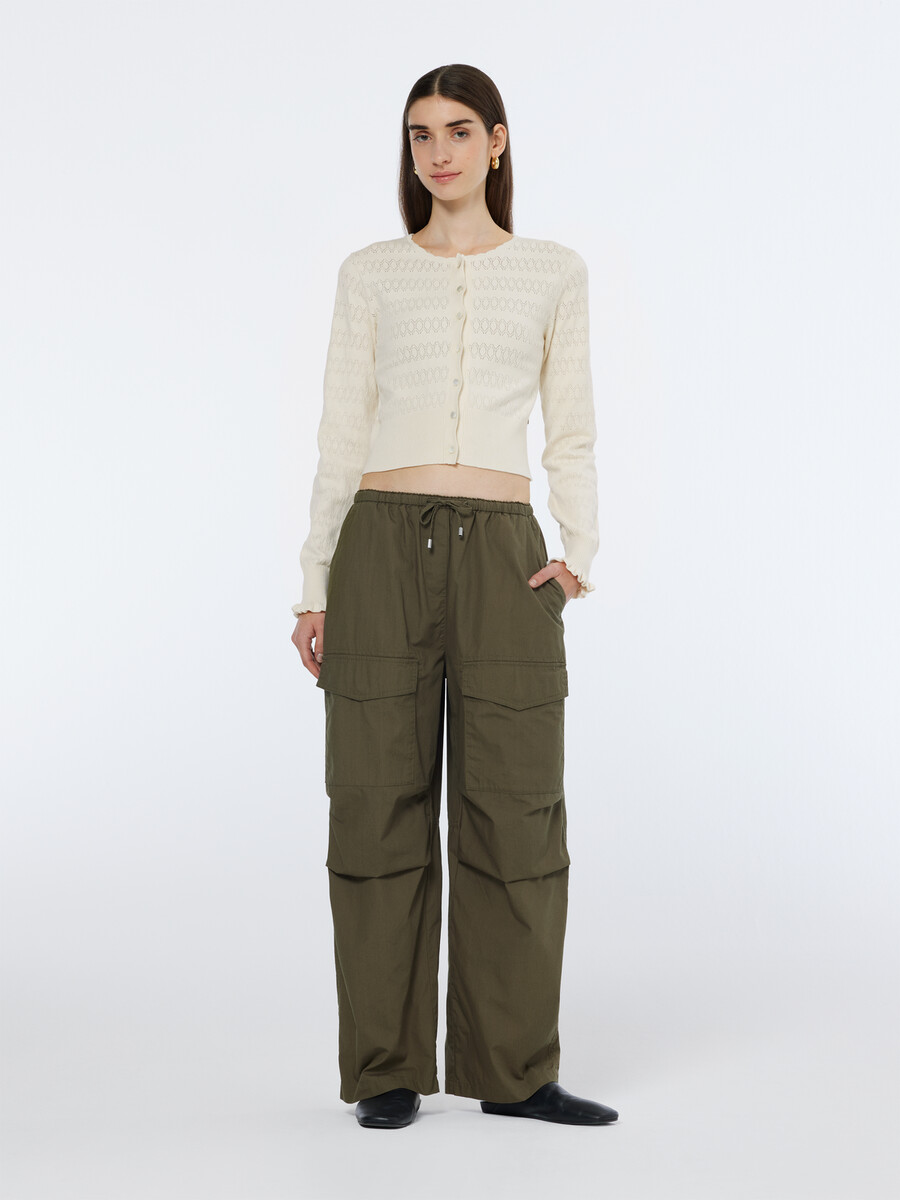 ivy cargohose mit mittelhohem bund und weitem bein