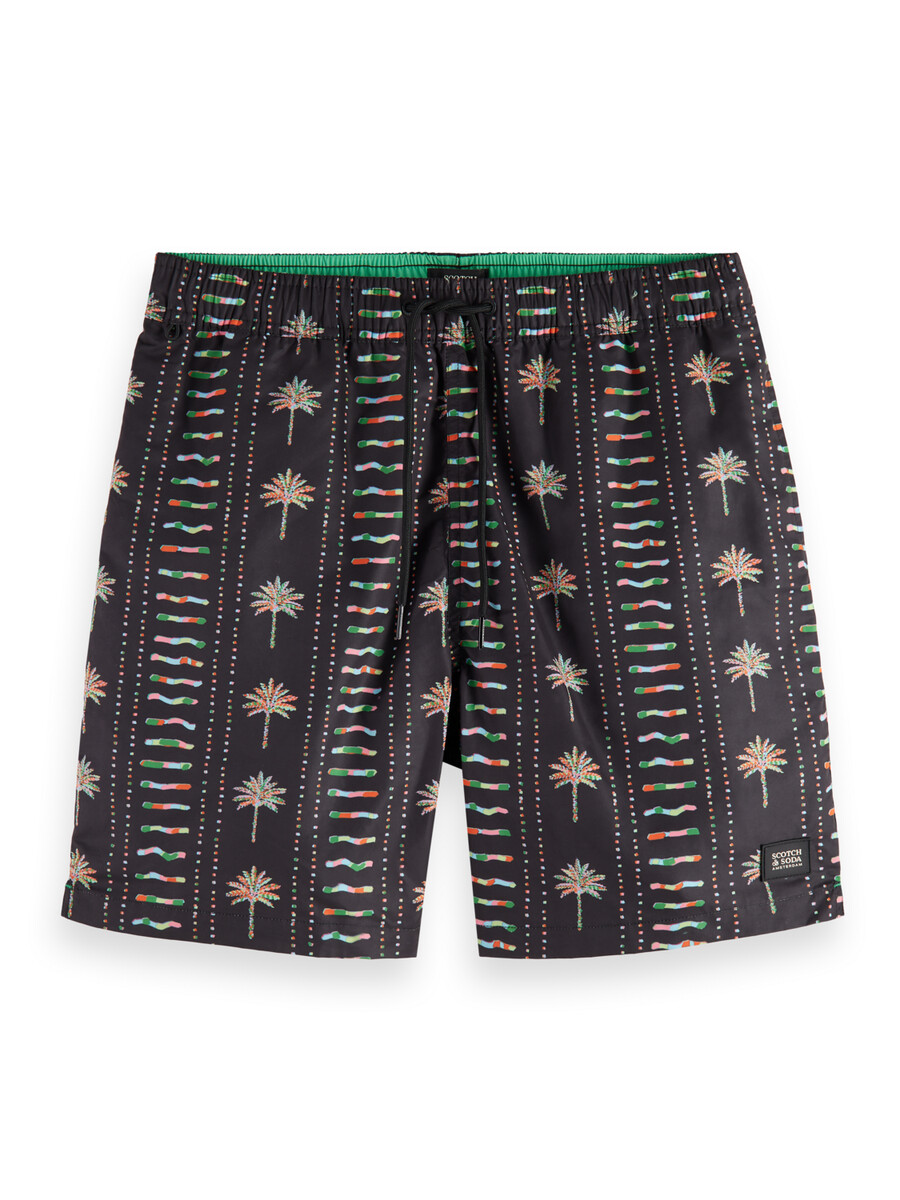mittellange badeshorts mit allover-print