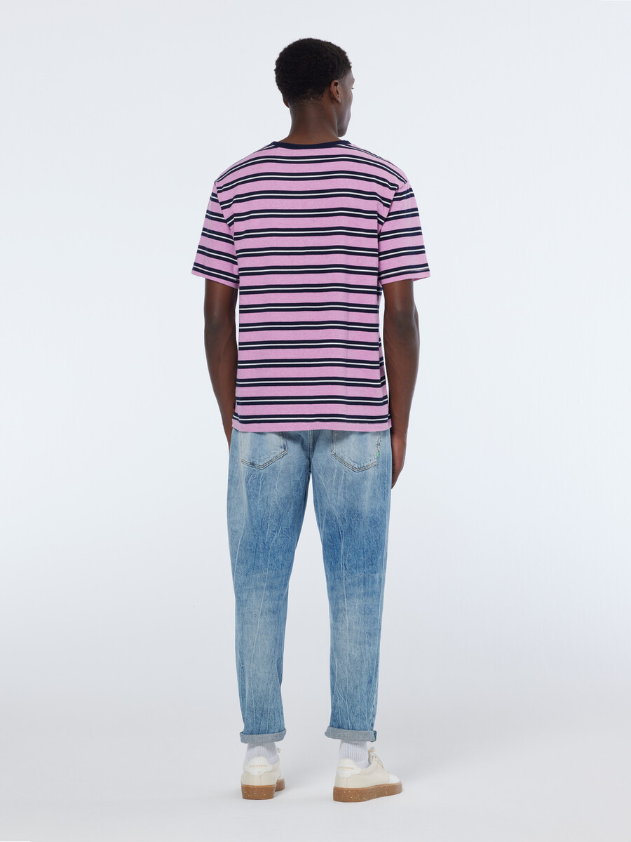 garngefärbtes locker geschnittenes streifen-t-shirt