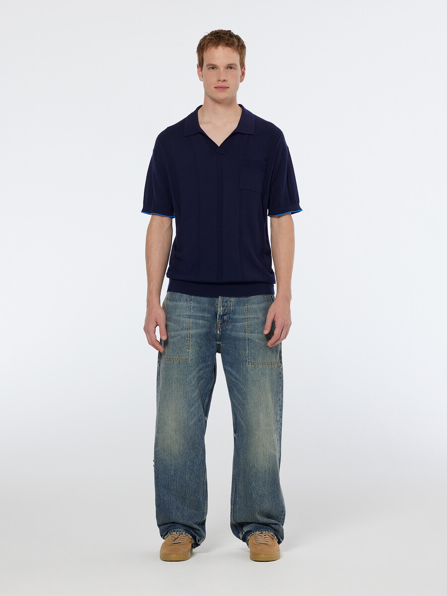 poloshirt aus strick mit v-ausschnitt und lockerer passform