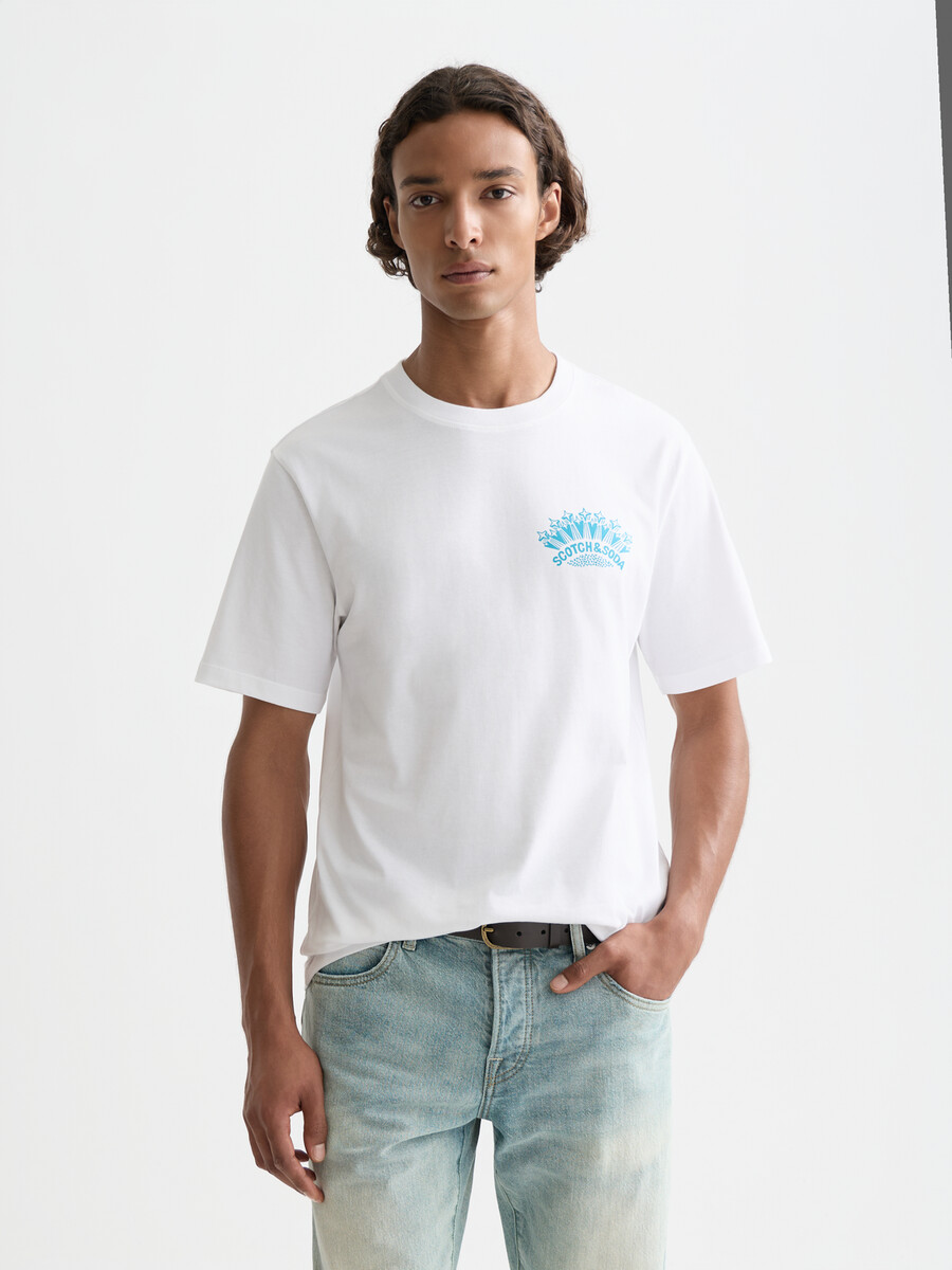 t-shirt mit vorder- und rückseitenmotiv in regulärer passform