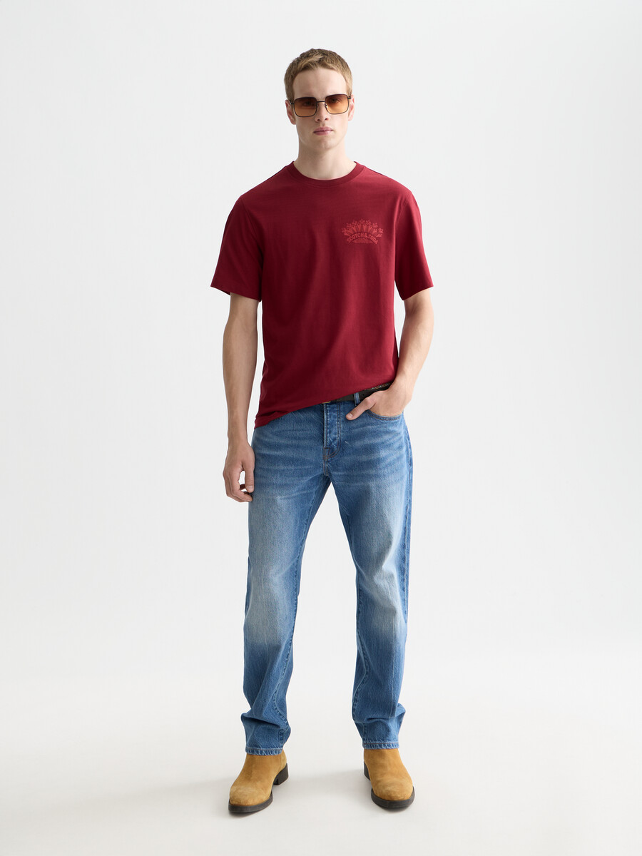 t-shirt mit vorder- und rückseitenmotiv in regulärer passform