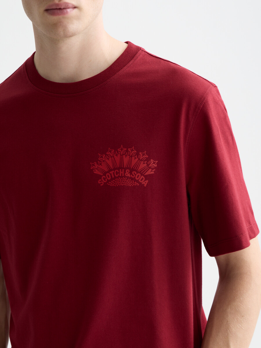 t-shirt mit vorder- und rückseitenmotiv in regulärer passform
