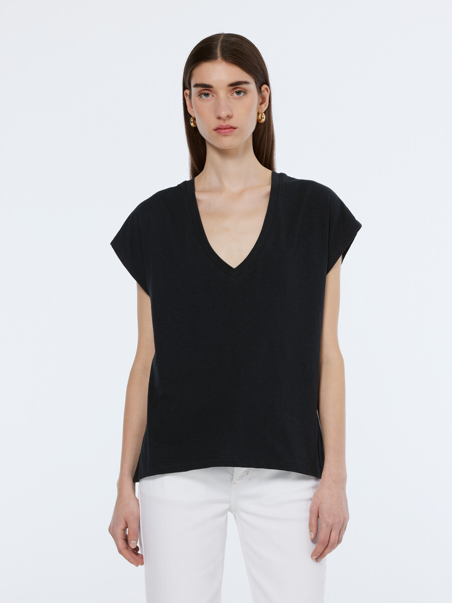 essentials — slub v-neck t-shirt