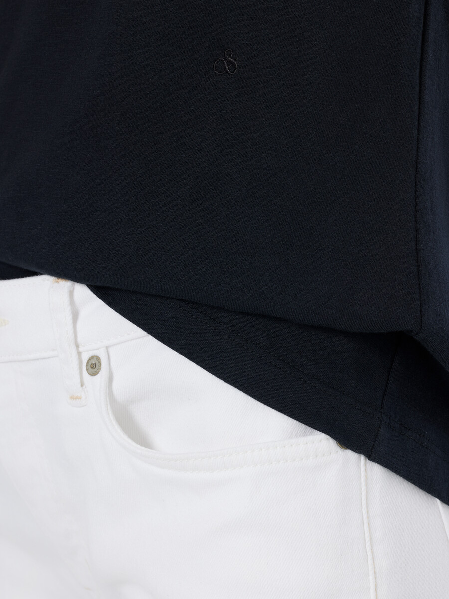 essentials — slub v-neck t-shirt
